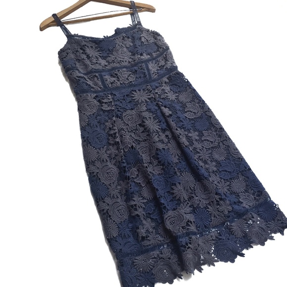 {Elie Tahari} Aimee Crochet Dress Size 2 - Picture 3 of 7